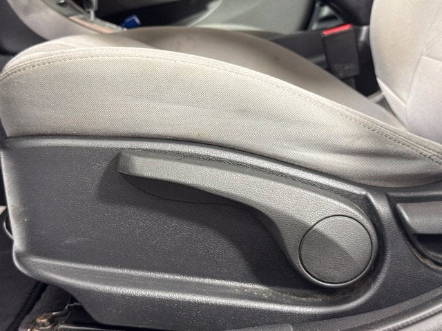 2011 Hyundai Elantra GLS w/ HANDSFREE AUDIO