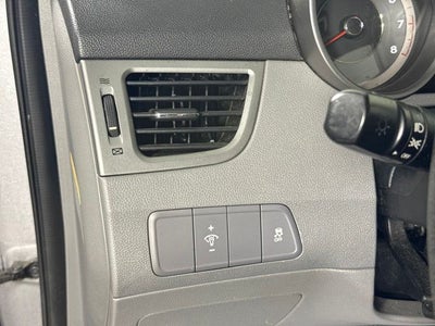 2011 Hyundai Elantra GLS w/ HANDSFREE AUDIO