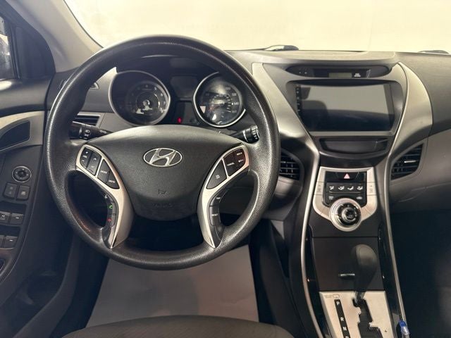 2011 Hyundai Elantra GLS w/ HANDSFREE AUDIO