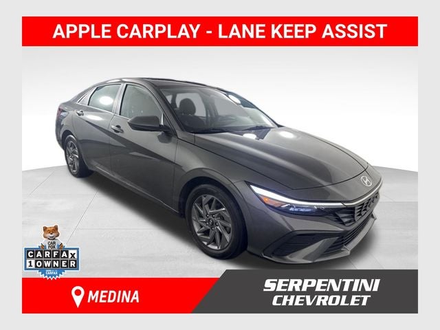 2024 Hyundai Elantra SEL w/ LANE KEEP ASSIST