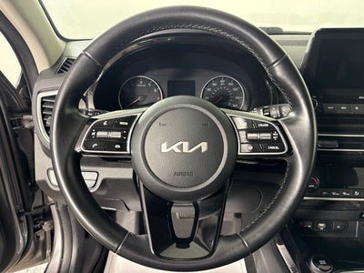 2022 Kia Seltos EX w/ PWR SUNROOF