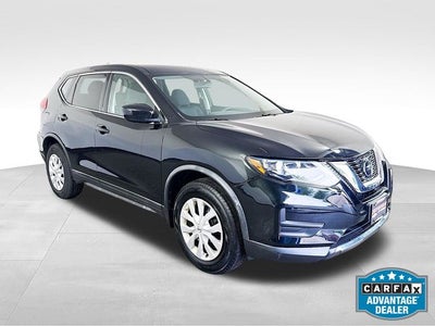 2018 Nissan Rogue S AWD w/ ONLY 40K MILES