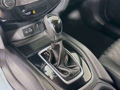 2018 Nissan Rogue S AWD w/ ONLY 40K MILES