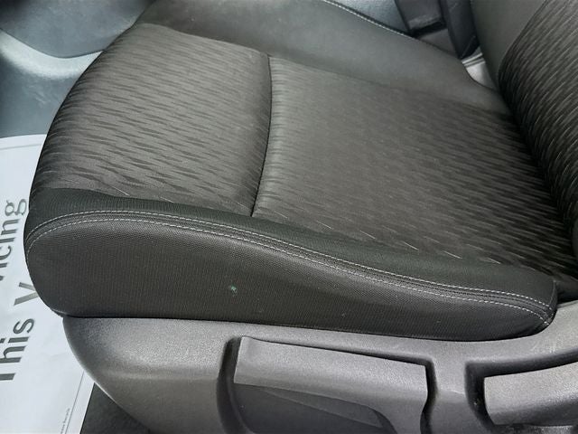 2018 Nissan Rogue S AWD w/ ONLY 40K MILES