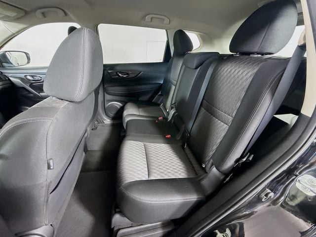 2018 Nissan Rogue S AWD w/ ONLY 40K MILES