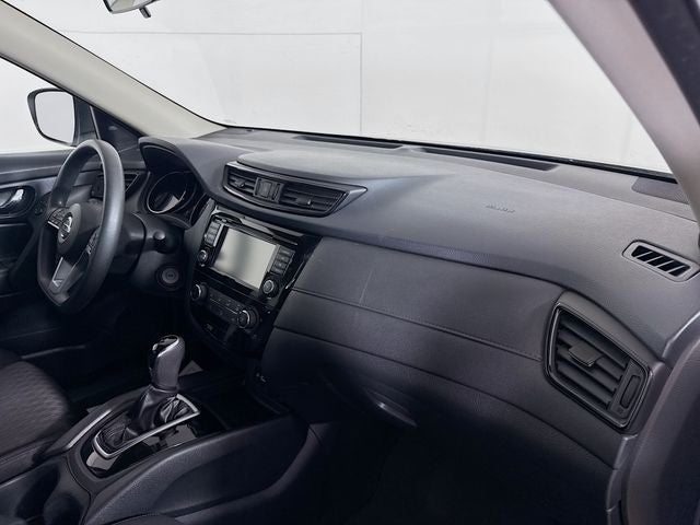 2018 Nissan Rogue S AWD w/ ONLY 40K MILES