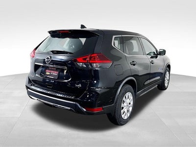 2018 Nissan Rogue S AWD w/ ONLY 40K MILES