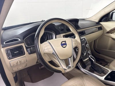 2016 Volvo S80 T5 w/HEATED SEATS