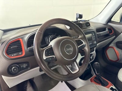 2015 Jeep Renegade Latitude w/ XM RADIO
