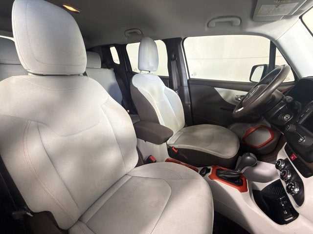 2015 Jeep Renegade Latitude w/ XM RADIO