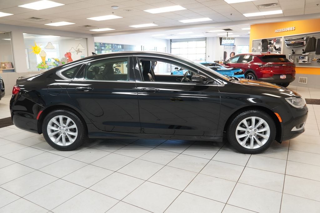 2015 Chrysler 200 C