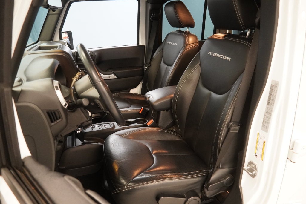 2015 Jeep Wrangler Unlimited Rubicon ( 4WD )