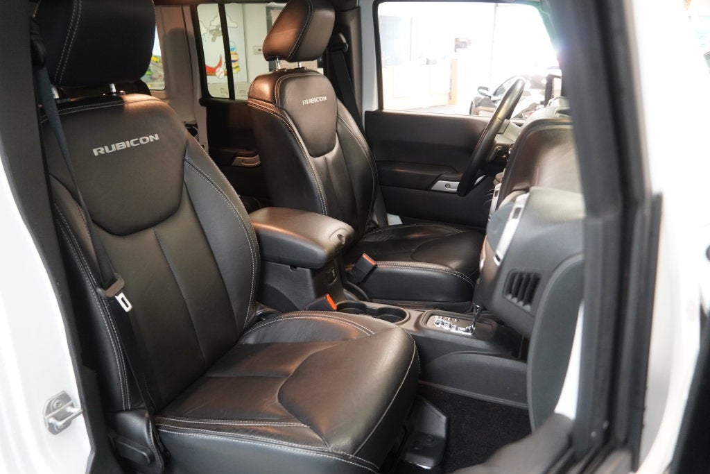 2015 Jeep Wrangler Unlimited Rubicon ( 4WD )