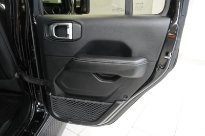 2018 Jeep Wrangler Unlimited Sahara 4WD