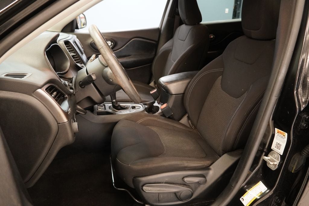 2020 Jeep Cherokee Latitude