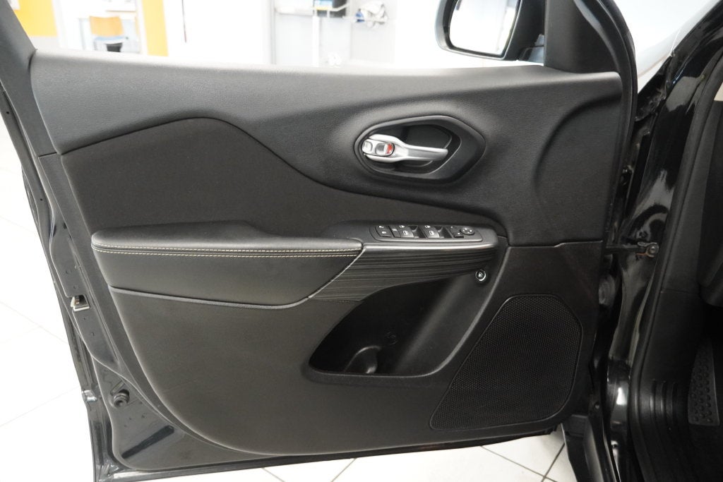 2016 Jeep Cherokee Sport 4WD