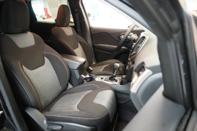 2016 Jeep Cherokee Sport 4WD