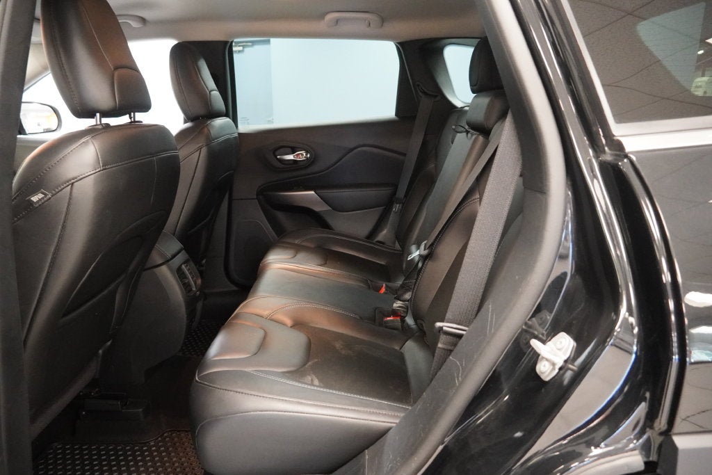 2020 Jeep Cherokee Latitude Plus (4WD)