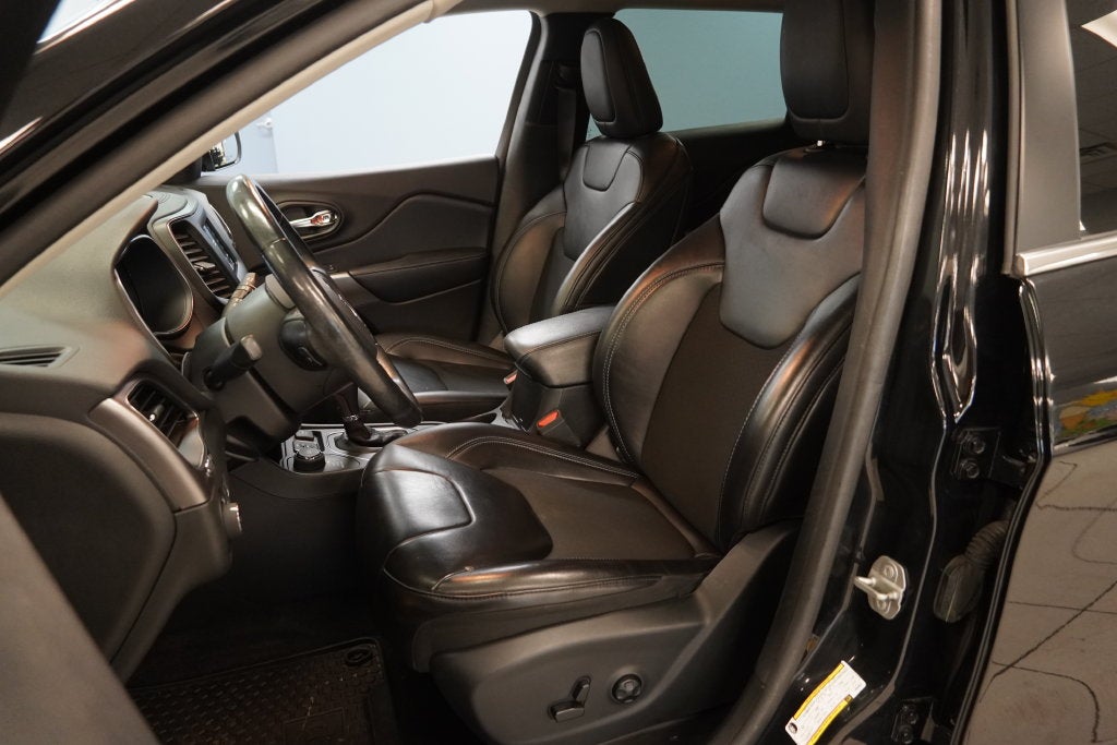 2020 Jeep Cherokee Latitude Plus (4WD)
