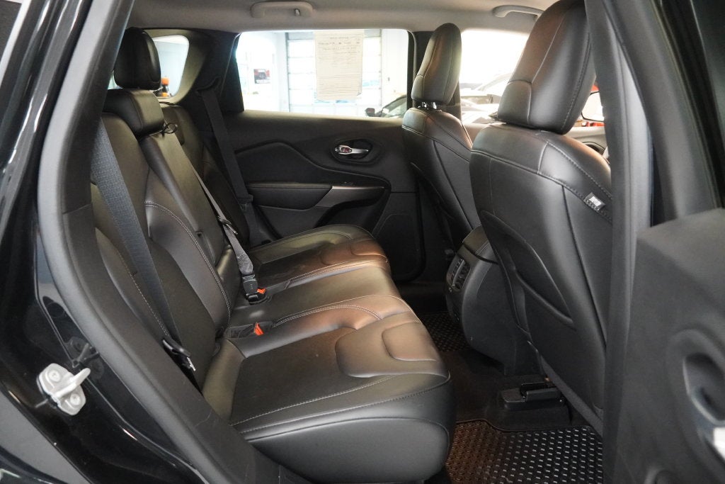 2020 Jeep Cherokee Latitude Plus (4WD)