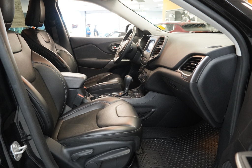 2020 Jeep Cherokee Latitude Plus (4WD)