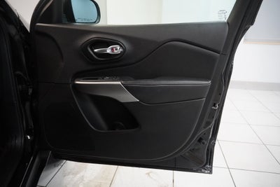 2021 Jeep Cherokee Latitude Lux 4WD