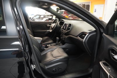 2021 Jeep Cherokee Latitude Lux 4WD