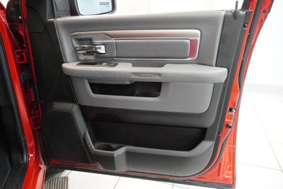 2016 RAM 1500 Big Horn CREW CAB 4WD