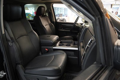 2017 RAM 1500 Night CREW CAB 4X4