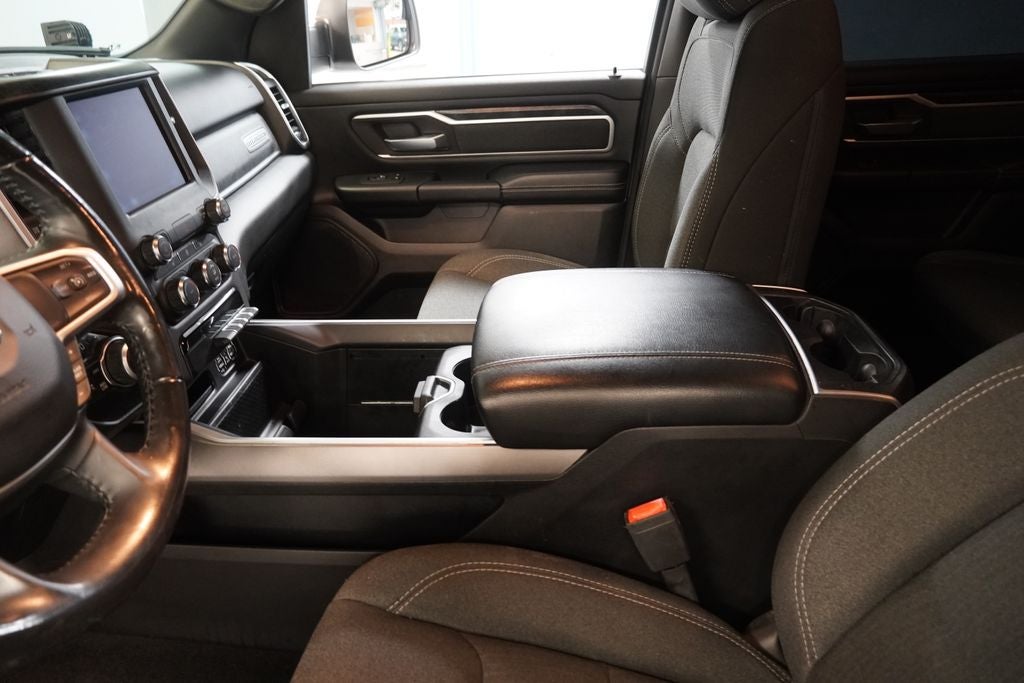 2020 RAM 1500 Big Horn/Lone Star CREW CAB 4X4