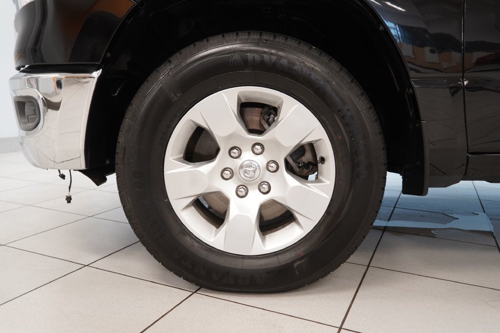 2019 RAM 1500 Big Horn/Lone Star CREW CAB 4X4
