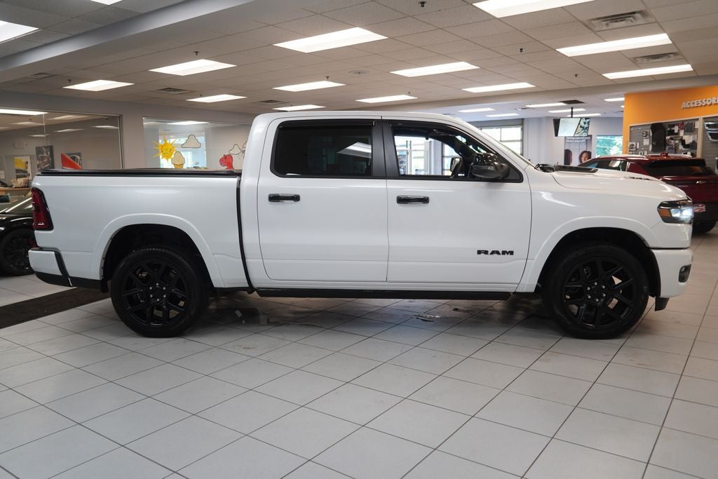 2025 RAM 1500 Laramie CREW CAB 4X4