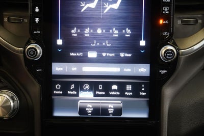 2025 RAM 1500 Laramie CREW CAB 4X4