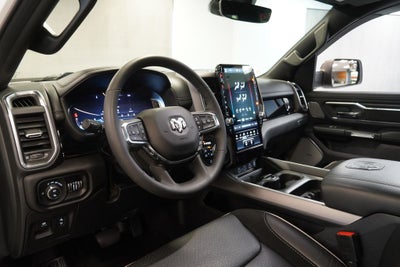 2025 RAM 1500 Laramie CREW CAB 4X4