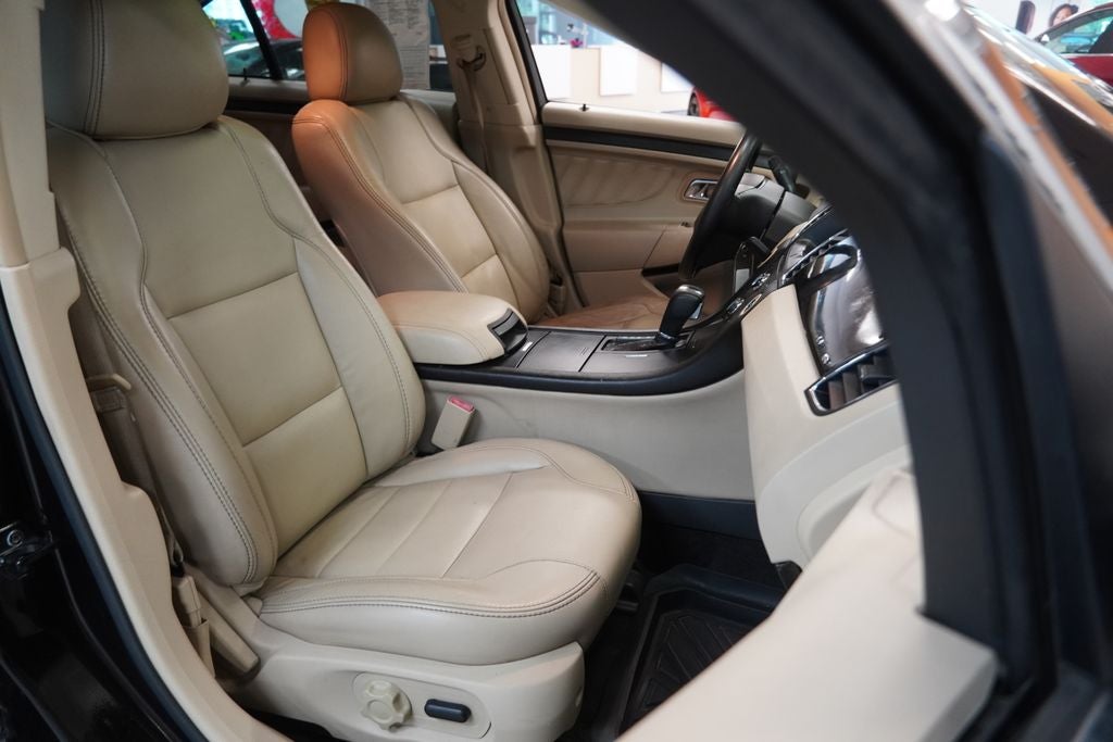 2013 Ford Taurus SEL (PRE-AUCTION)