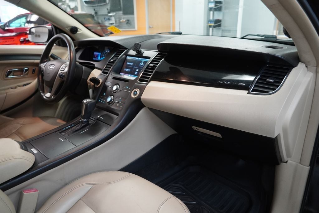 2013 Ford Taurus SEL (PRE-AUCTION)