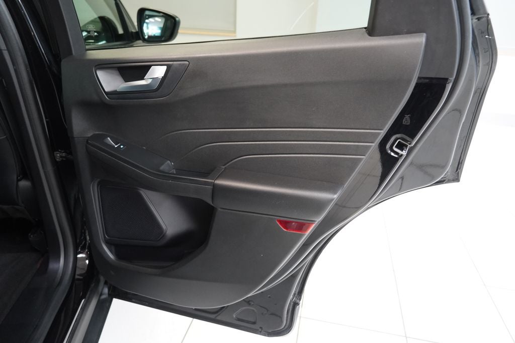 2023 Ford Escape ST-Line Select AWD