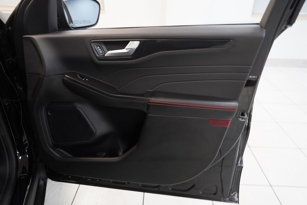 2023 Ford Escape ST-Line Select AWD