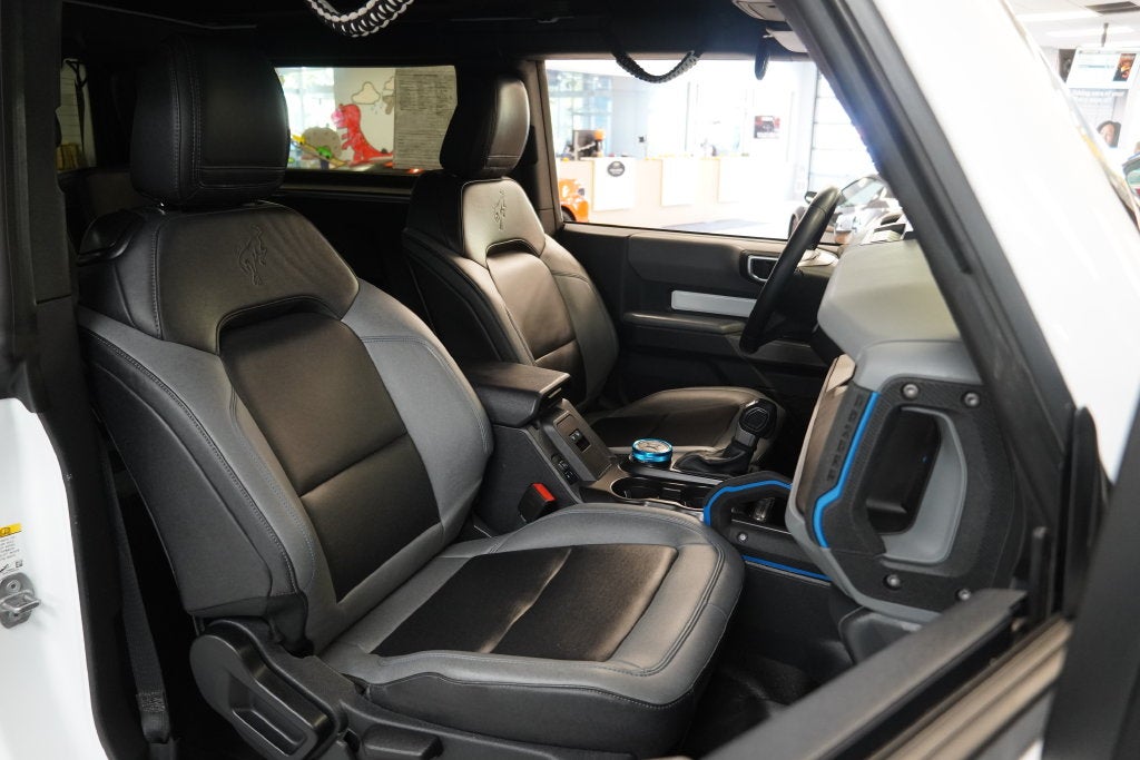 2023 Ford Bronco Black Diamond 4WD