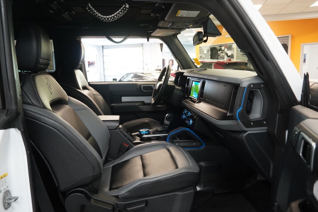 2023 Ford Bronco Black Diamond 4WD