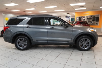2022 Ford Explorer XLT 4WD