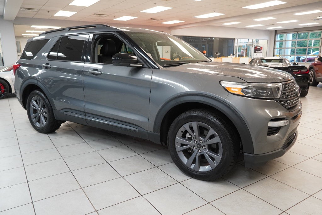 2022 Ford Explorer XLT 4WD