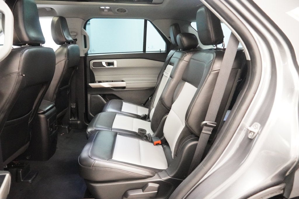 2022 Ford Explorer XLT 4WD