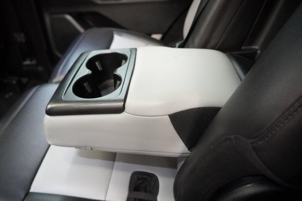 2022 Ford Explorer XLT 4WD