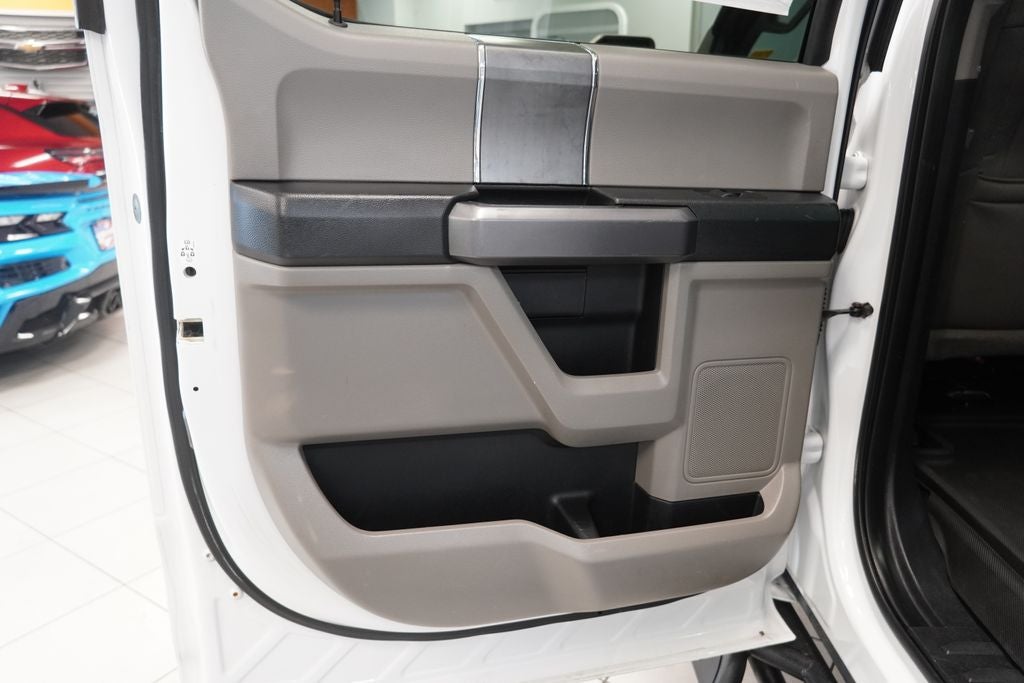 2015 Ford F-150 XLT CREW CAB 4X4