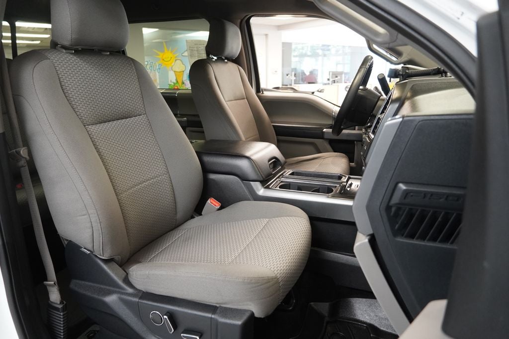 2015 Ford F-150 XLT CREW CAB 4X4