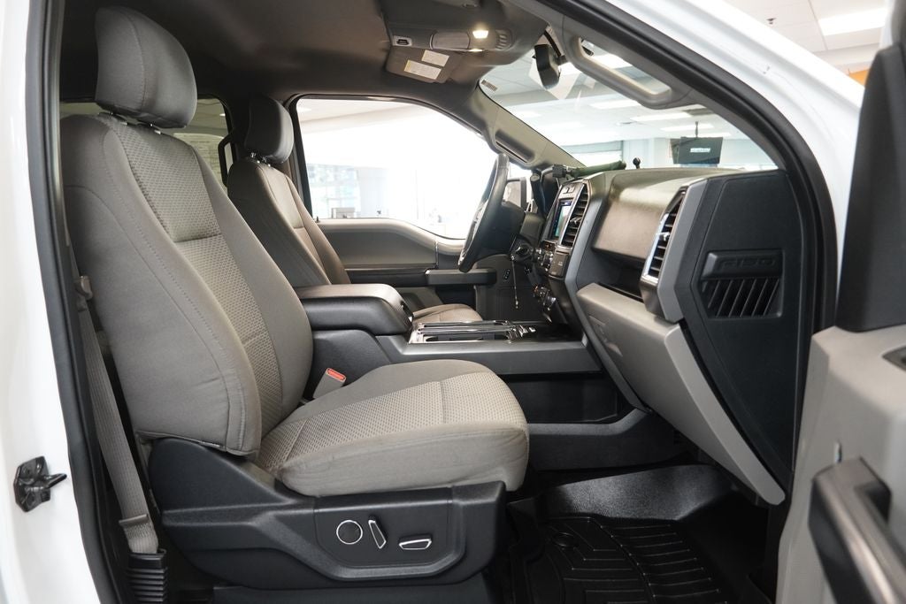 2015 Ford F-150 XLT CREW CAB 4X4