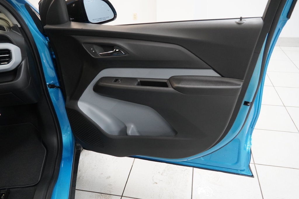 2027 Chevrolet Bolt EV LT