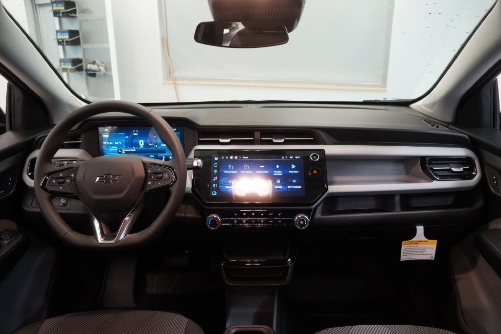 2027 Chevrolet Bolt EV LT