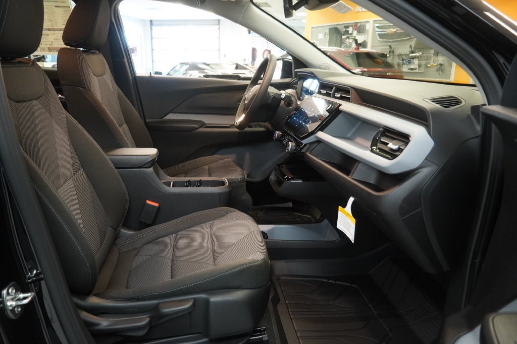 2027 Chevrolet Bolt EV LT
